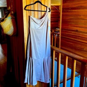 Champagne/Beige dress by Taylor. Great for Wedding.Neutral tone. Style anyway!